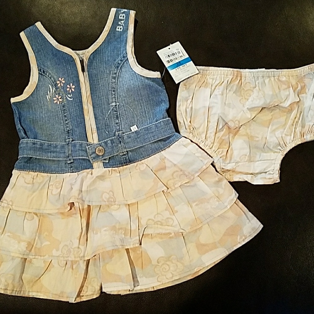 NWT Guess Baby Dress 2 Piece Set - 24M
